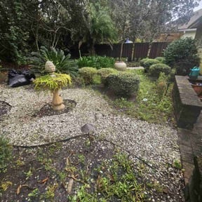 Leaf Removal by Bunton Lawn Care reviewed on July 11, 2022