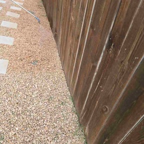 Weeding by Frontier Lawns reviewed on August 1, 2024