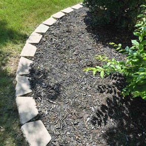 Flower Bed Weeding by Alexito Landscaping reviewed on April 14, 2025