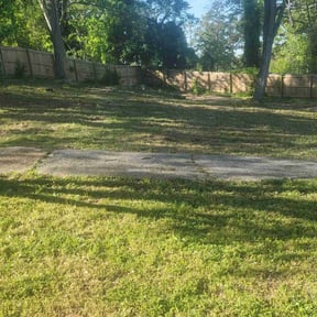 Cleanups by Yardwork Plus / We Mow Grass, inc reviewed on October 3, 2024