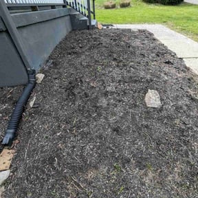Flower Bed Weeding by The Wet Boys Power Washing & Lawn Care reviewed on April 12, 2022