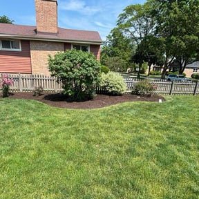 Flower Bed Weeding by Contreras Outdoors reviewed on July 20, 2022