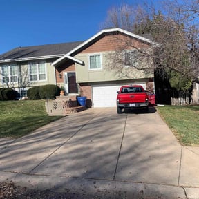 Leaf Removal by Exquisite Enterprises reviewed on May 11, 2022