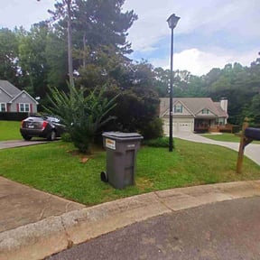 Bush Trimming by IGM Lawn Care &amp; Landscape reviewed on December 7, 2024