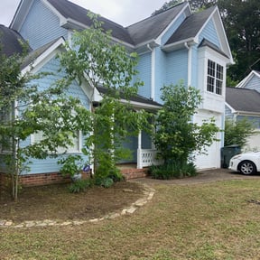 Flower Bed Weeding by Logans Lawn service reviewed on July 24, 2025