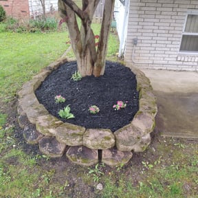 Landscaping by RJ's Lawn Care reviewed on May 13, 2022