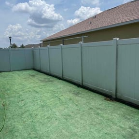 Weeding by LSLTDallas/FortWorthTruGreen reviewed on February 20, 2025