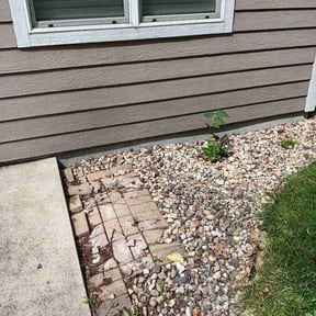 Cleanups by Jays Lawns reviewed on May 30, 2025