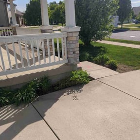 Cleanups by Just Cuts Lawn Care reviewed on June 28, 2022