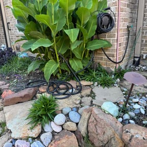 Flower Bed Weeding by SunnyDay Lawn Service+Maintance reviewed on October 4, 2022