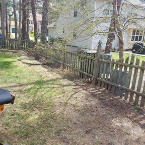 Leaf Removal by We Care Lawn Care reviewed on May 17, 2022