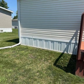 Flower Bed Weeding by S & R LawnZ and contracting LLC reviewed on April 30, 2025