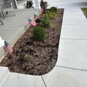 Flower Bed Weeding by iMowLawnService reviewed on July 2, 2022