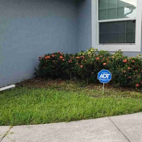 Flower Bed Weeding by Fosters lawn care reviewed on October 24, 2025