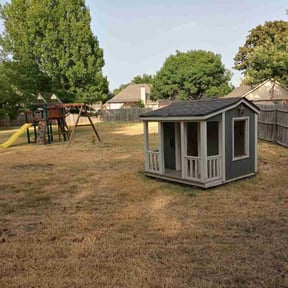 Bush Trimming by EZGO Lawn Services LLC reviewed on August 13, 2025