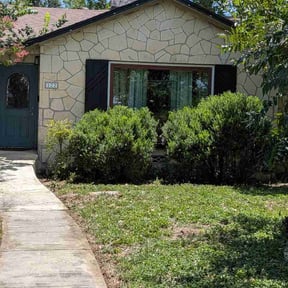 Bush Trimming by Douglas Lawn and Services LLC reviewed on July 9, 2026