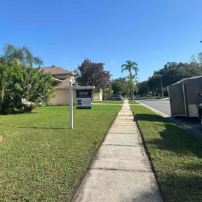 landscaping by Tm Property Maintenace reviewed on August 21, 2025