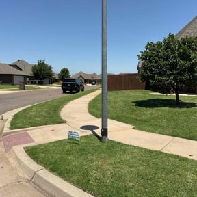yard maintenance by Iroc's Lawn Care reviewed on August 17, 2025