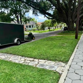 landscape maintenance by Lawn Mow Bros reviewed on October 20, 2025