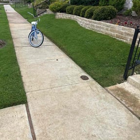 turf maintenance by Chopp'em Up Lawn Care reviewed on August 18, 2025