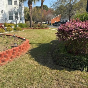 landscaping services by Trinity Mobile Service LLC reviewed on August 20, 2025