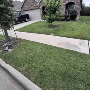 landscape maintenance by All Mowing Services reviewed on August 21, 2025