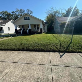 lawn care services by ON SITE LAWN SERVICE LLC. reviewed on September 15, 2023