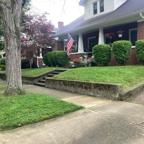 gardening service by Loyalty lane  landscaping reviewed on November 26, 2021