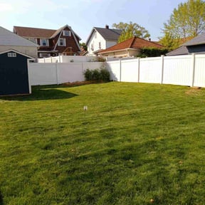 gardening service by Property Squad LLC reviewed on August 16, 2025