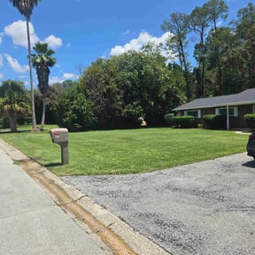 landscaping by Nick Poole Home Services reviewed on December 16, 2025