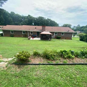 Bush Trimming by Smiley's Landscaping LLC reviewed on May 30, 2026