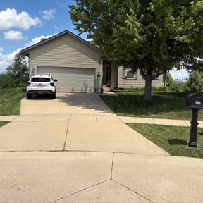 grass maintenance by J C Enterprises  reviewed on August 21, 2025