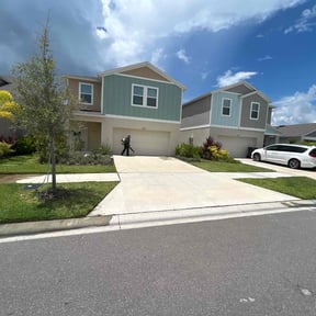 yard maintenance by Biggs customs reviewed on July 15, 2022