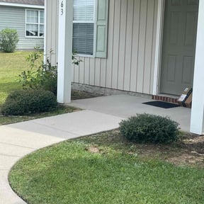 Bush Trimming by Frederickson Lawn Management reviewed on November 21, 2025