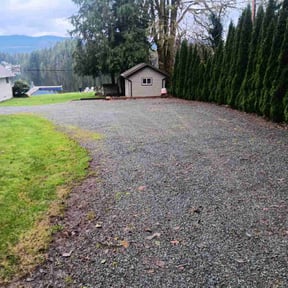 Leaf Removal by Greenmasters Lawn Care reviewed on August 30, 2026