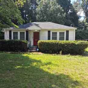 Bush Trimming by Residential maintenance reviewed on June 22, 2026