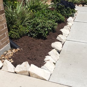 Flower Bed Weeding by Brotherhood Lawncare reviewed on August 18, 2025