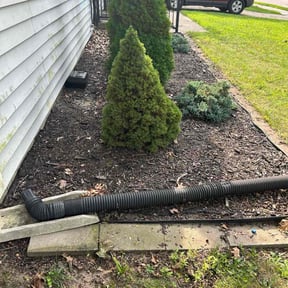 Flower Bed Weeding by Yanez Brothers Landscaping reviewed on November 6, 2025