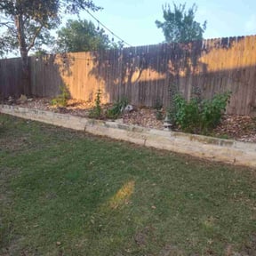 Bush Trimming by Grace by the Yard reviewed on August 19, 2025