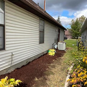 Flower Bed Weeding by Jayes Lawn Adventures reviewed on October 20, 2025