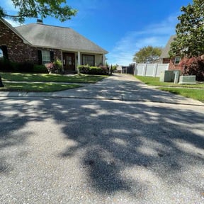 lawn care services by Tree Top Lawn Services reviewed on August 15, 2025