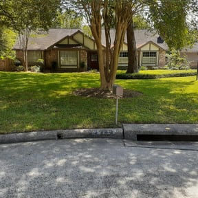 yard care by Evans Lawn Care LLc reviewed on August 15, 2025