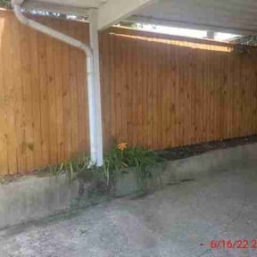 Bush Trimming by Terry and Family Management LLC reviewed on September 9, 2023