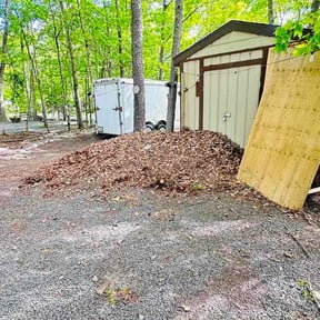 Leaf Removal by Scots Power Wash And Lawn Care Services LLC reviewed on June 17, 2026