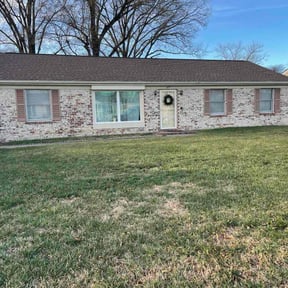 Leaf Removal by Mcneil handy man reviewed on December 19, 2025