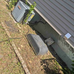 Flower Bed Weeding by JBSglobal property management corporation reviewed on May 7, 2026
