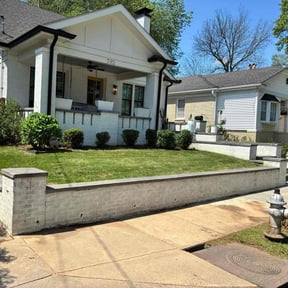 Bush Trimming by Grass Care By the Beach reviewed on August 19, 2025