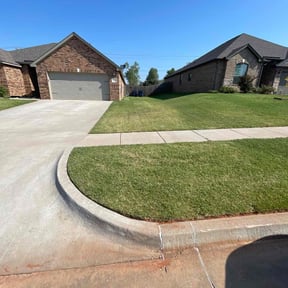 landscaping by Luster Lawns reviewed on August 17, 2025