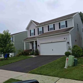 residential landscaping by J&amp;M Landscaping reviewed on March 21, 2024