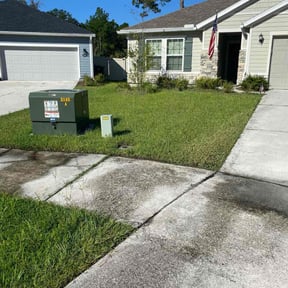 Flower Bed Weeding by KC Lawn Services reviewed on January 22, 2026